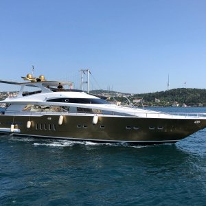 ÖZEL ÜRETİM 32 METRE MOTORYAT