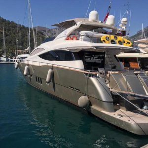 20 meters motor yacht for rent